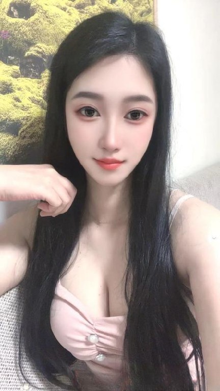 性感悦悦小姐姐