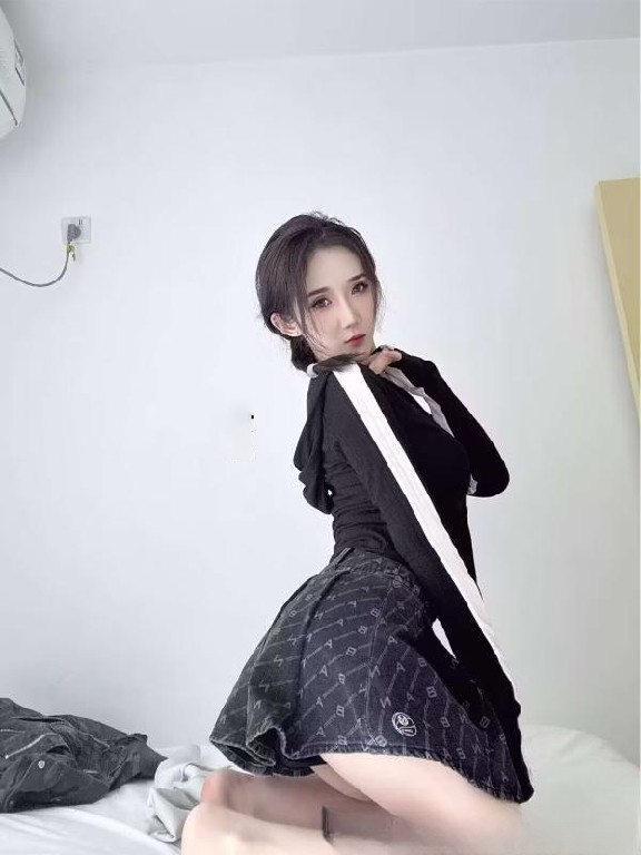 大胸美女