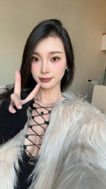 萧山大长腿模特娜美