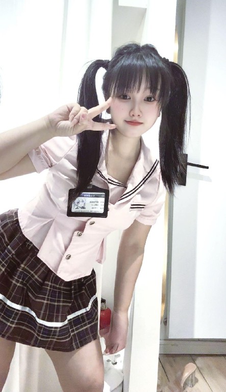 极品美女粉嫩多汁