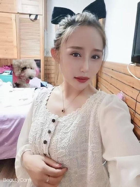 鼓楼良家兼职美女