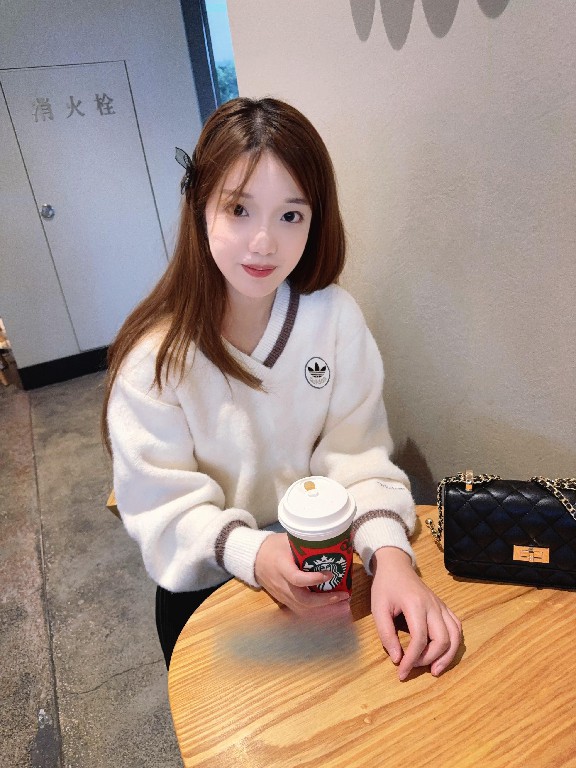 福田高端定制真实本人珂珂