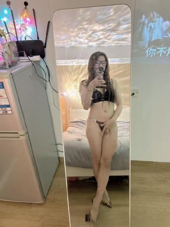 宝安私约骚露老师