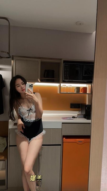 性感纯欲娜美宝安