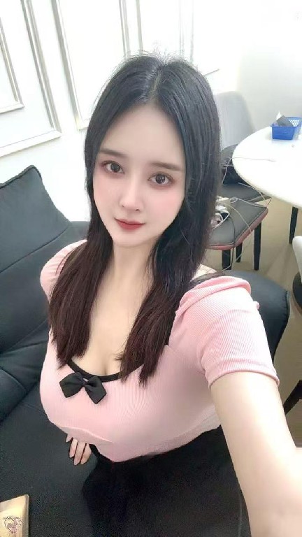 淫荡骚气小妖精口活很棒