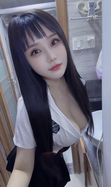 丰满水多穴紧反差婊