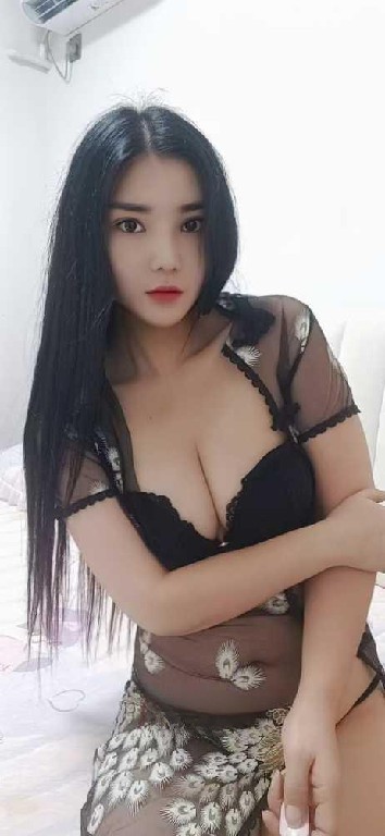 绝美御姐范，年轻漂亮