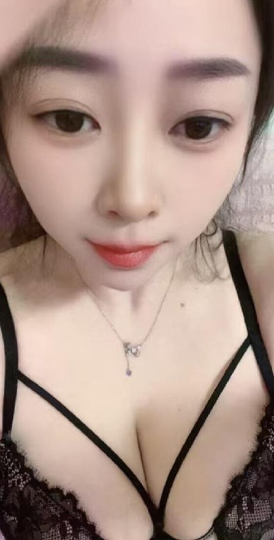 长沙美乳咖啡妹