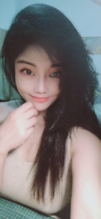 身材极品乖巧小骚妹