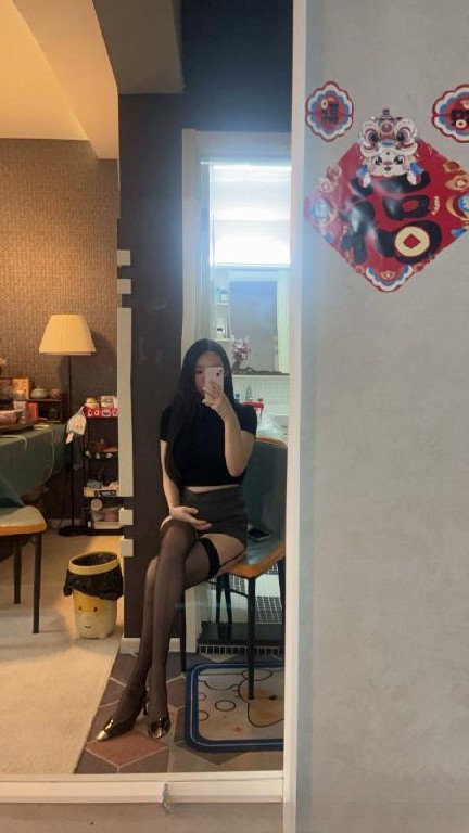 完美身材长腿颜值老师