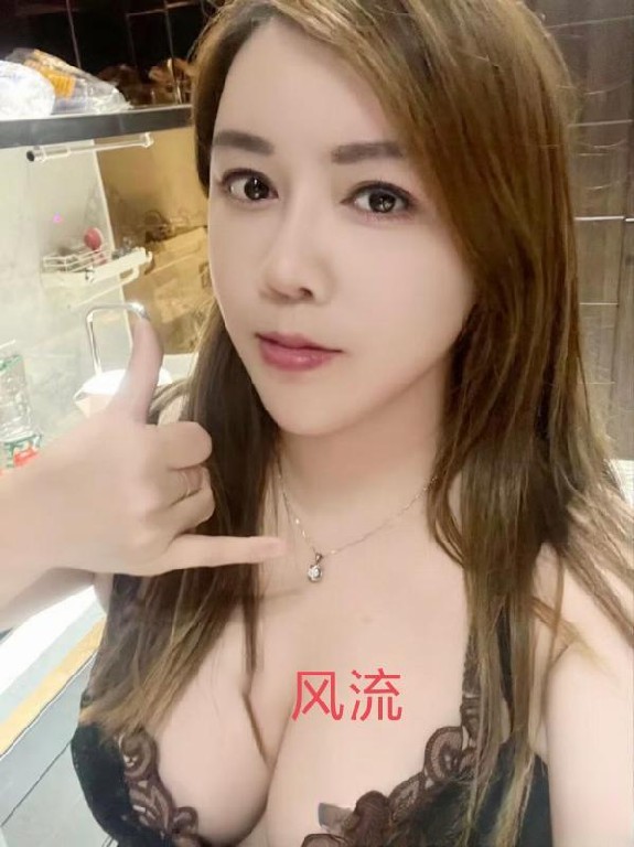 东莞南城巨乳娜娜