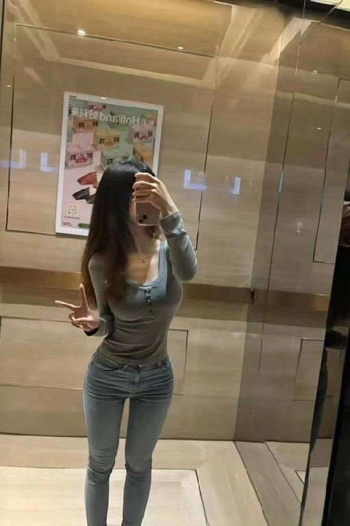 奶茶妹兼职雯雯