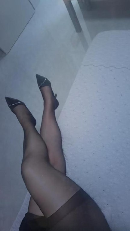 津南黑丝骚姐姐