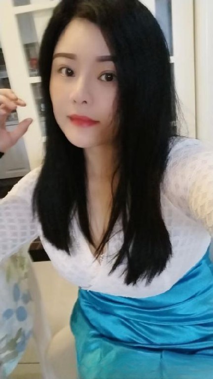 观音桥附近献爱心