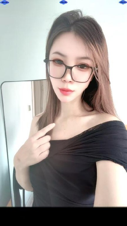 铁西反差眼镜妹