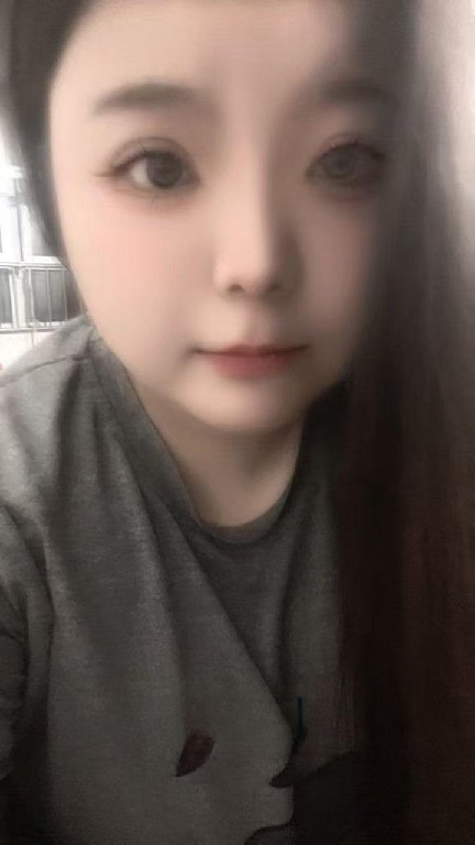 微胖骚货小姐姐