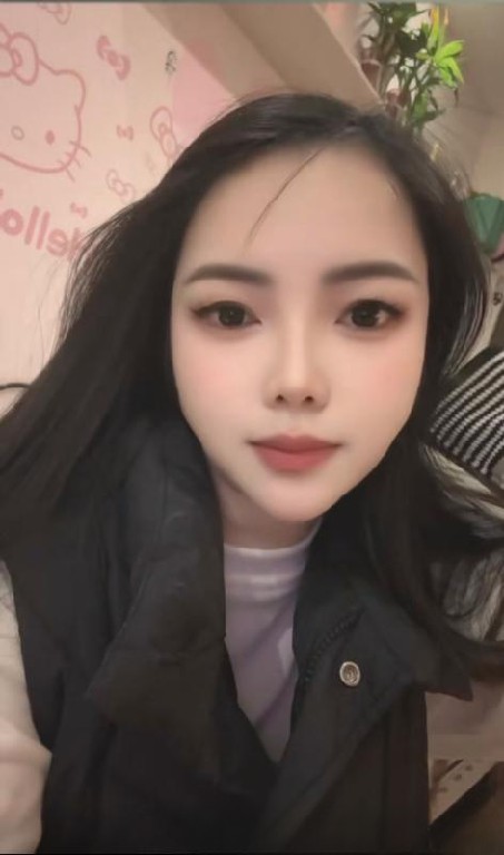 开美甲店兼职姐姐