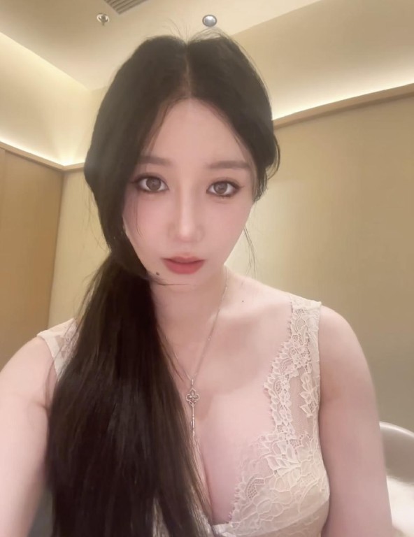 妩媚少妇 懂男人