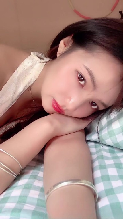 白丝jk小萝莉