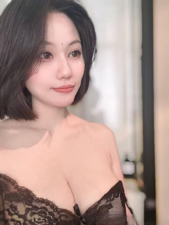 长宁大胸面条骚女