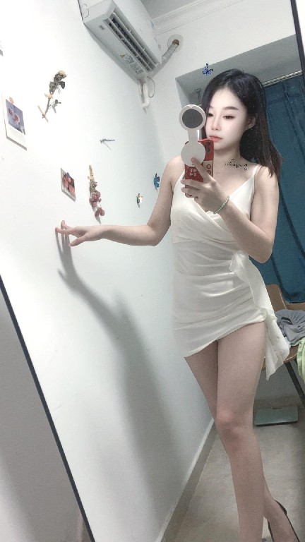 极品身材白嫩尤物，乖巧听话的玩物