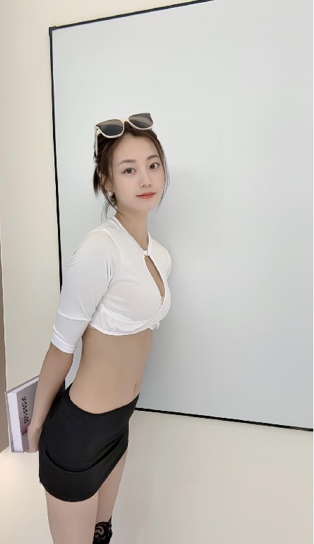 沈阳老师深喉口爆淫水多多