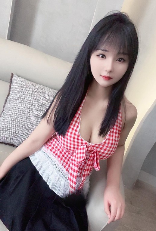 年轻漂亮小骚妹服务好懂配合