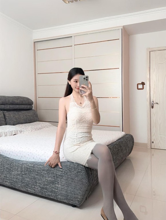 羞花闭月嫩鲍御姐性瘾重