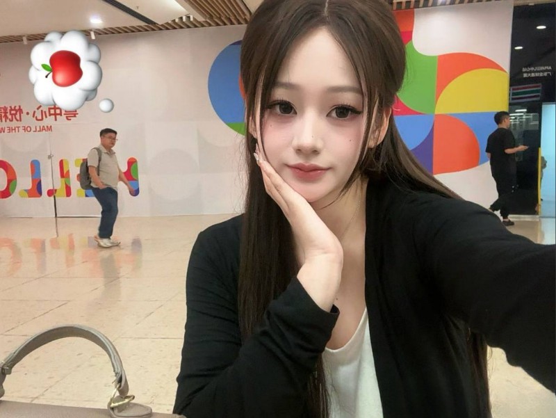 天河甜美性感草莓