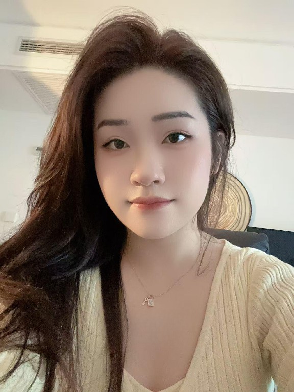 清纯骚货粉嫩耐操会吸会夹