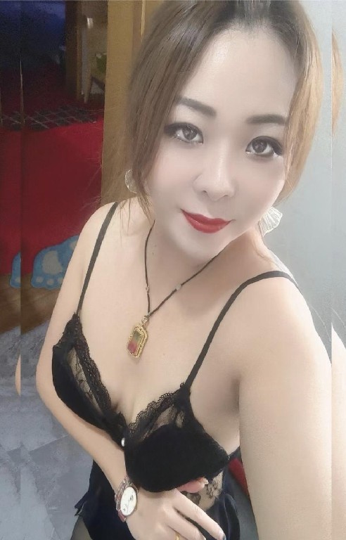 朝鲜族姐妹可飞