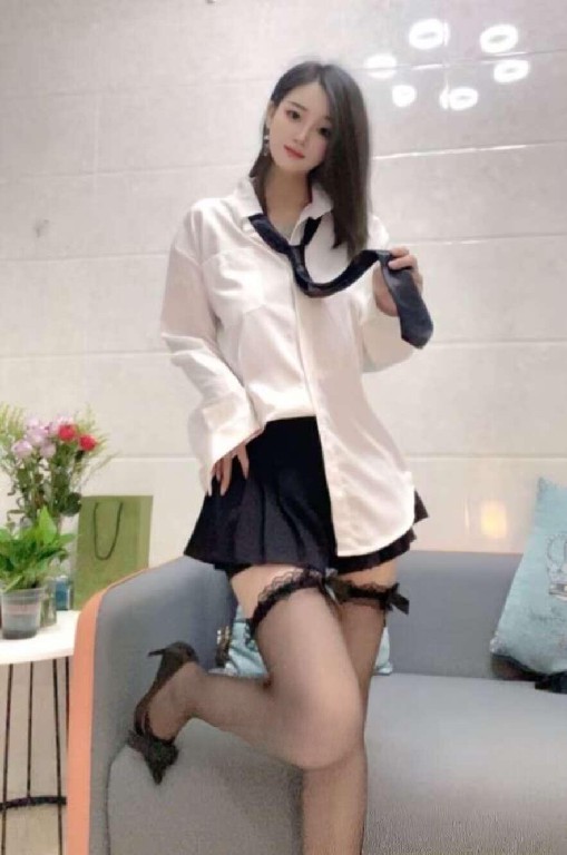 极品淫荡骚气少女活好水多