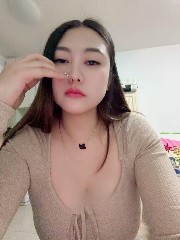 武汉巨乳哑妹体验