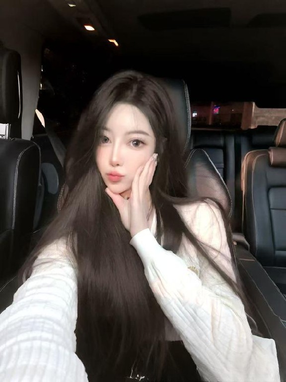 高颜值极品美女模特