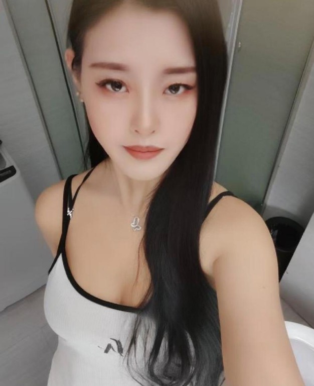 媚眼温柔多汁翘臀静儿