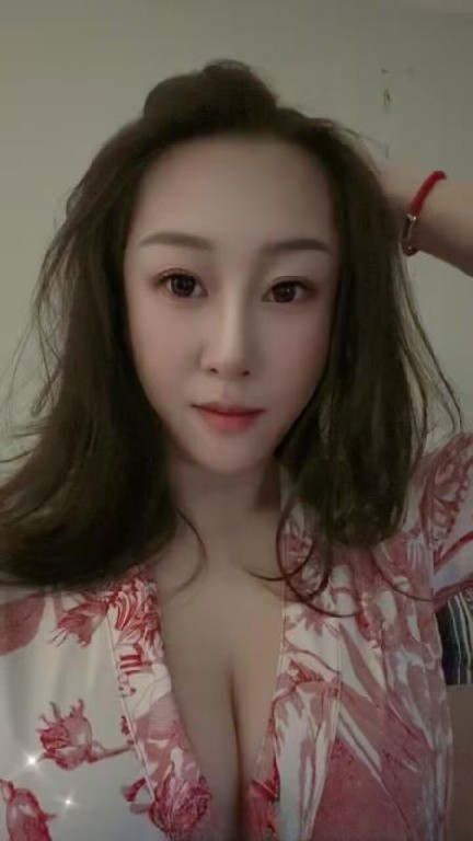 和平水床少妇琪琪