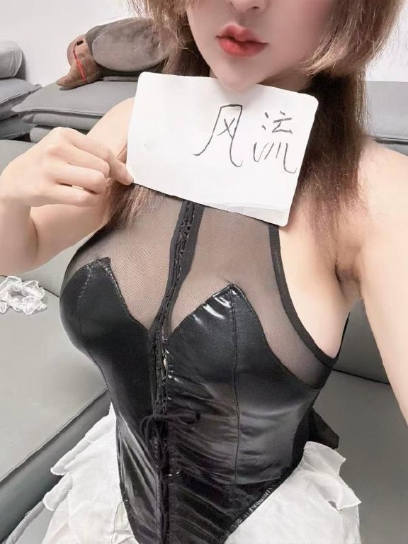 专车体验喷水姐姐