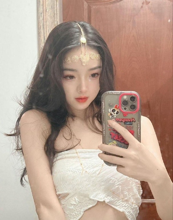 大奶诱人可乐老师 可听话调教