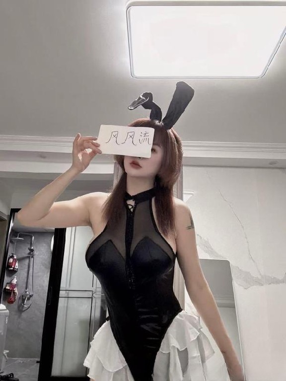 专车体验喷水姐姐