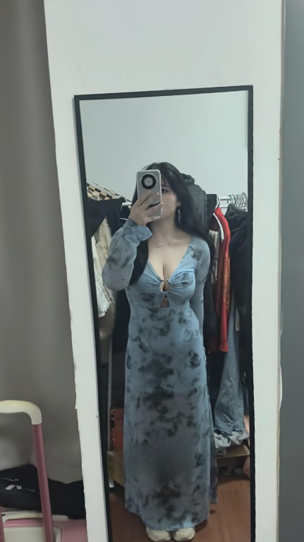 广州粉嫩蜜桃妹妹