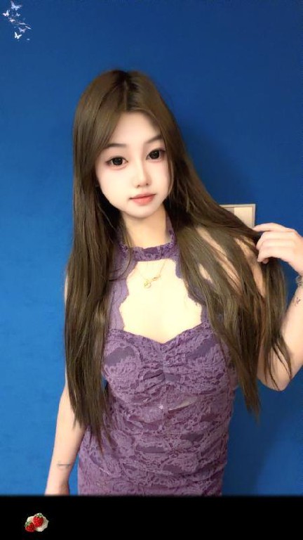 舌到饱的嫩妹萌萌