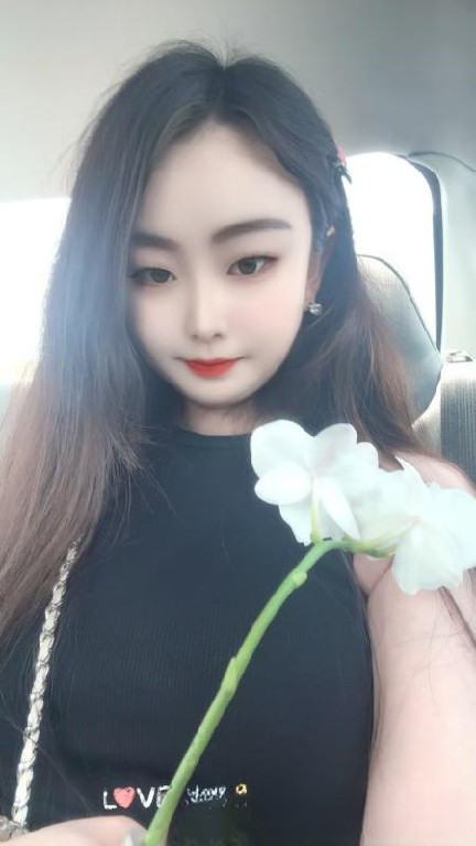 三街服务控兰馨