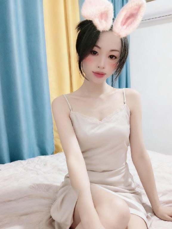 岳麓兼职人妻岚岚