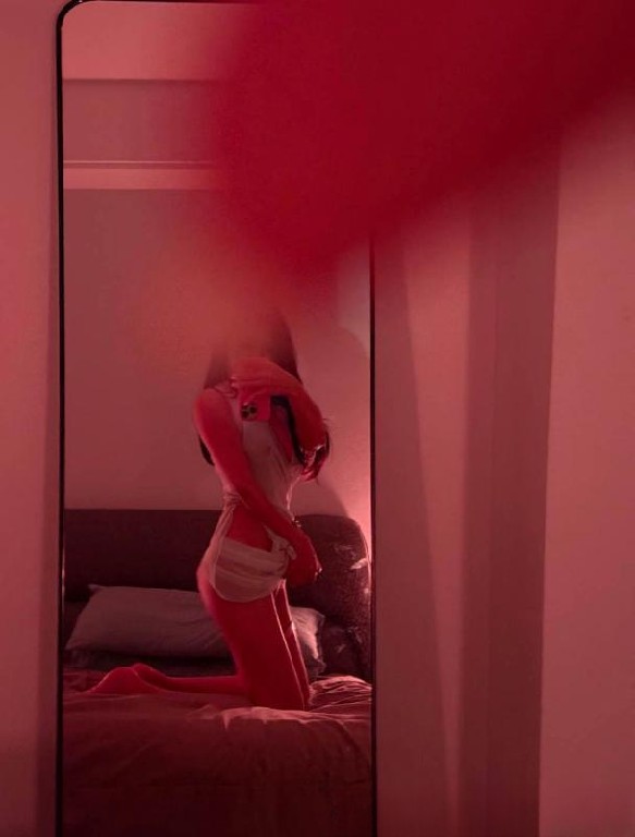 新区台湾大白腿MM