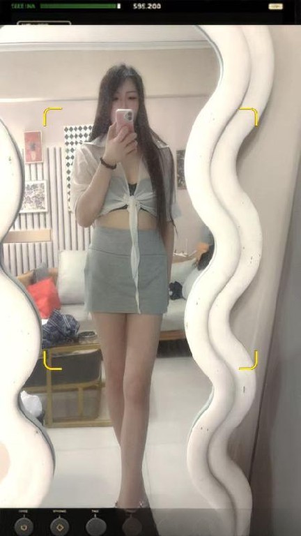 白丝高跟长腿学妹