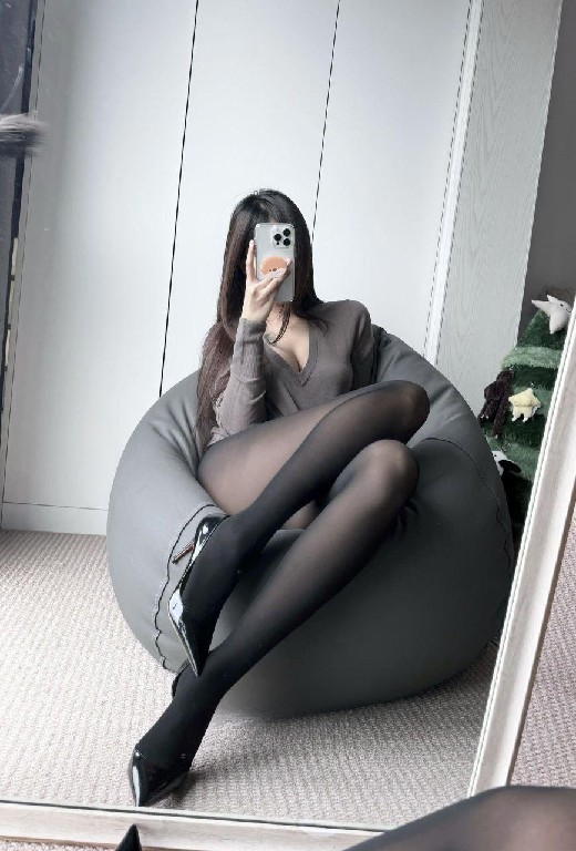 叫声淫荡勾魂妹