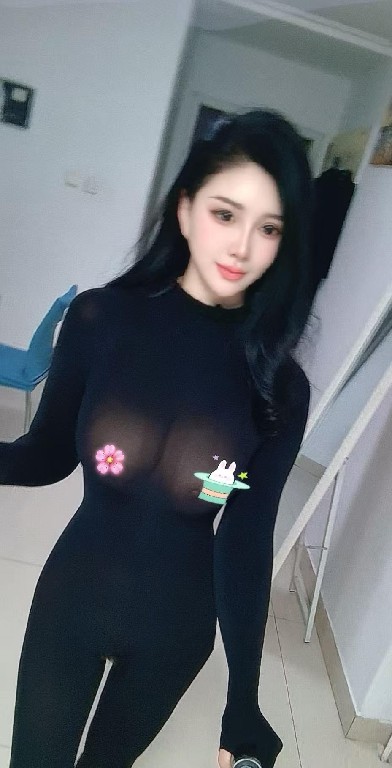 性感黑丝小姐姐