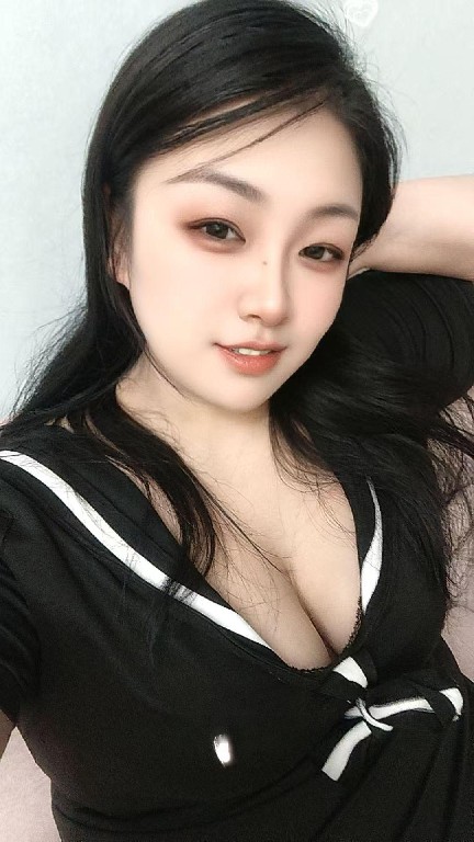 D杯丰满翘臀潮喷