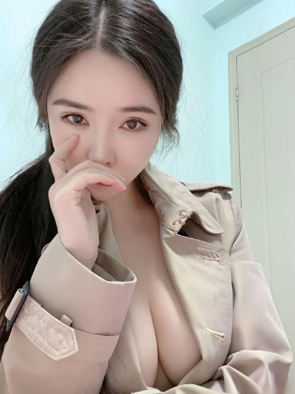 风骚小穴白虎尤物