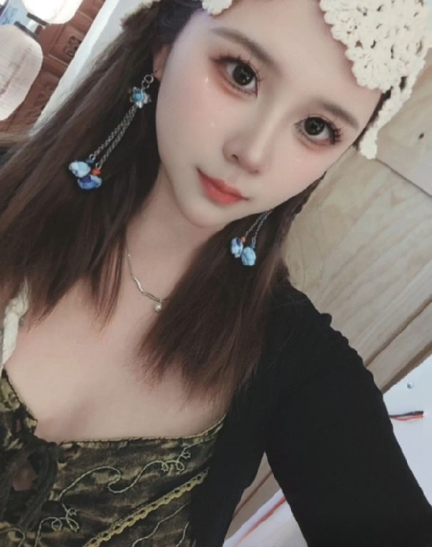 马群香香小少妇